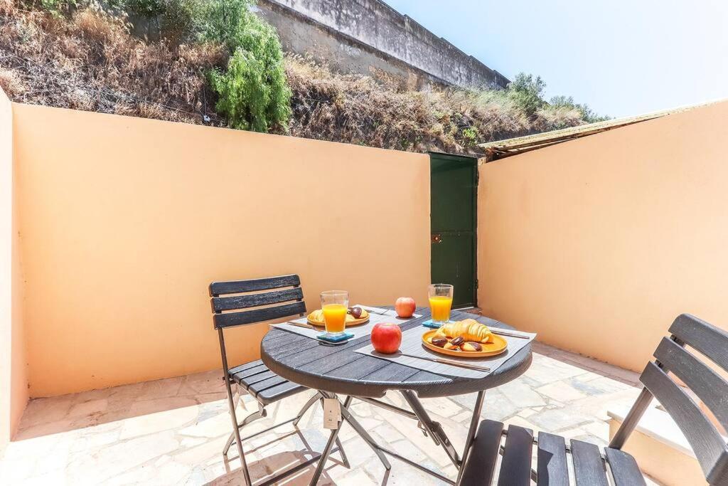 Vita Portucale ! Bright Campo Ourique W/ Terrace Lisbon Exterior photo
